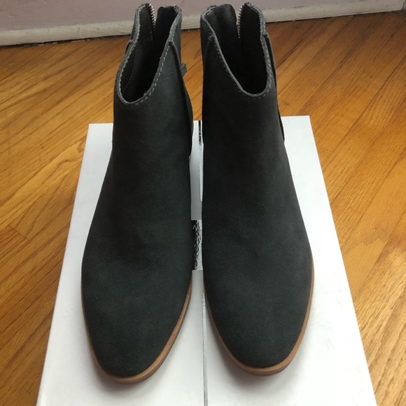 Dolce Vita suede boots 8.5 New In Box - Picture 2 of 10